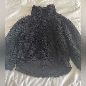 Lululemon warmth restore XS/S oversized Sherpa black